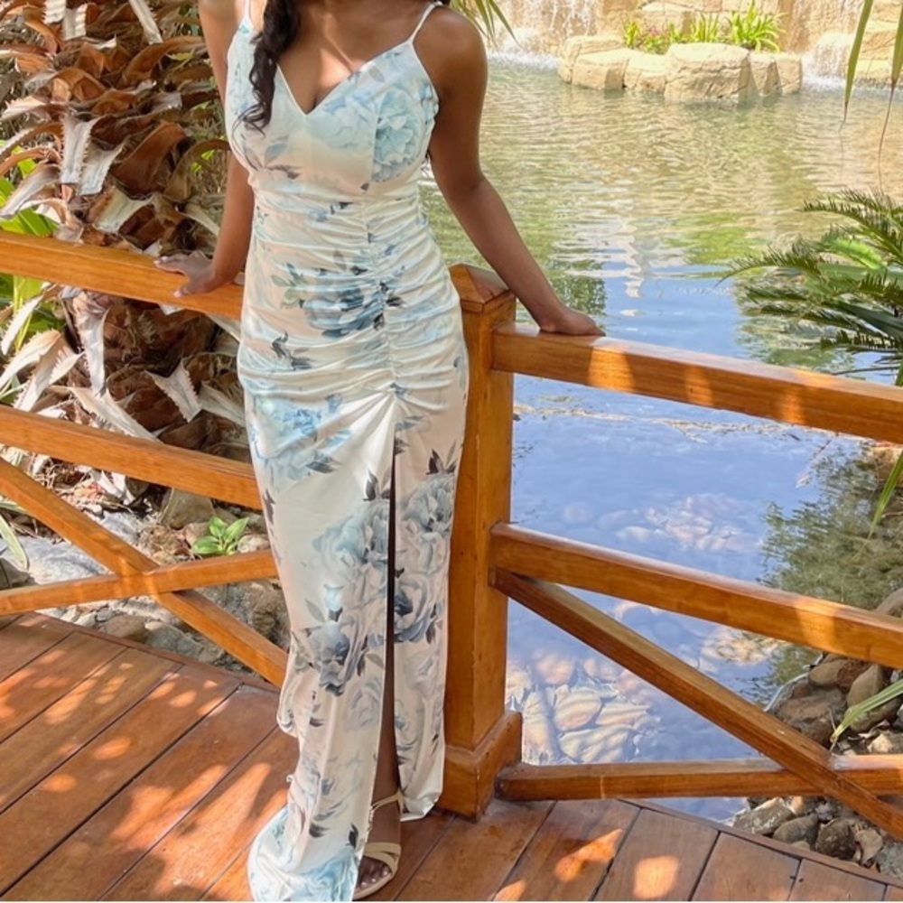 Windsor White blue long maxi floral dress wedding guest formal flattering